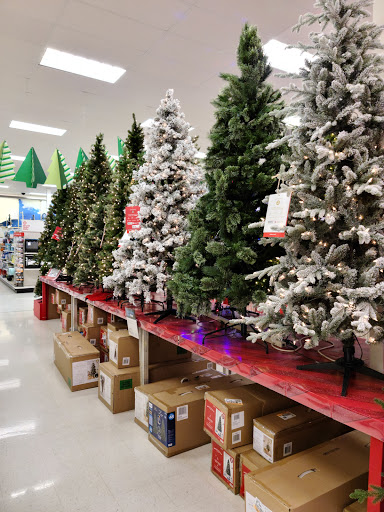 Department Store «Target», reviews and photos, 7601 Kingery Hwy, Willowbrook, IL 60527, USA