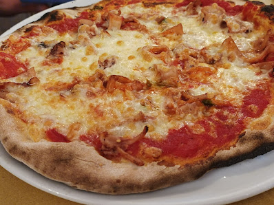 Pizzeria F.lli Guazzelli Via Cavalle, 6, 55035 Piazza al Serchio LU, Italia