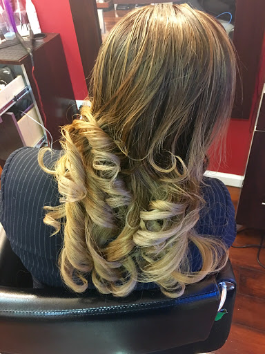 Beauty Salon «New Look Dominican Hair Salon», reviews and photos, 14703 Baltimore Ave b, Laurel, MD 20707, USA