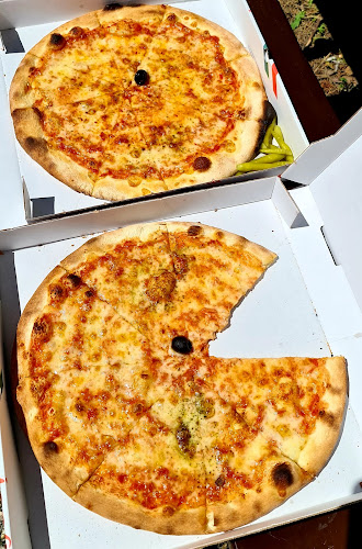 Rezensionen über Euro Pizza Biel in Biel - Restaurant