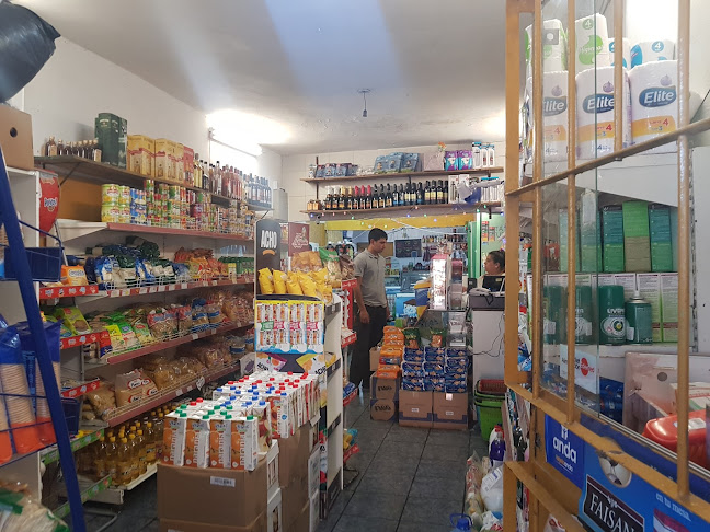 Opiniones de Los Portones en Canelones - Supermercado
