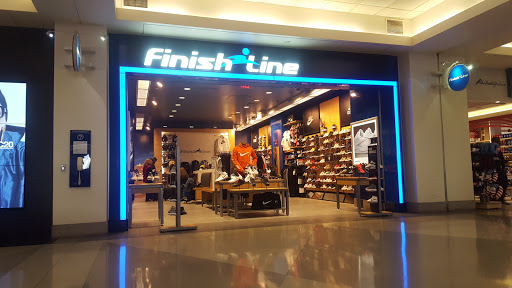Shoe Store «Finish Line», reviews and photos, 8000 Essington Ave, Philadelphia, PA 19153, USA