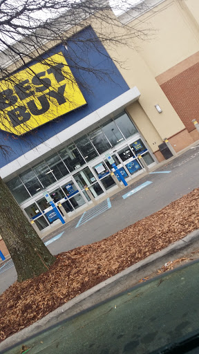 Electronics Store «Best Buy», reviews and photos, 2109 Matthews Township Pkwy, Matthews, NC 28105, USA