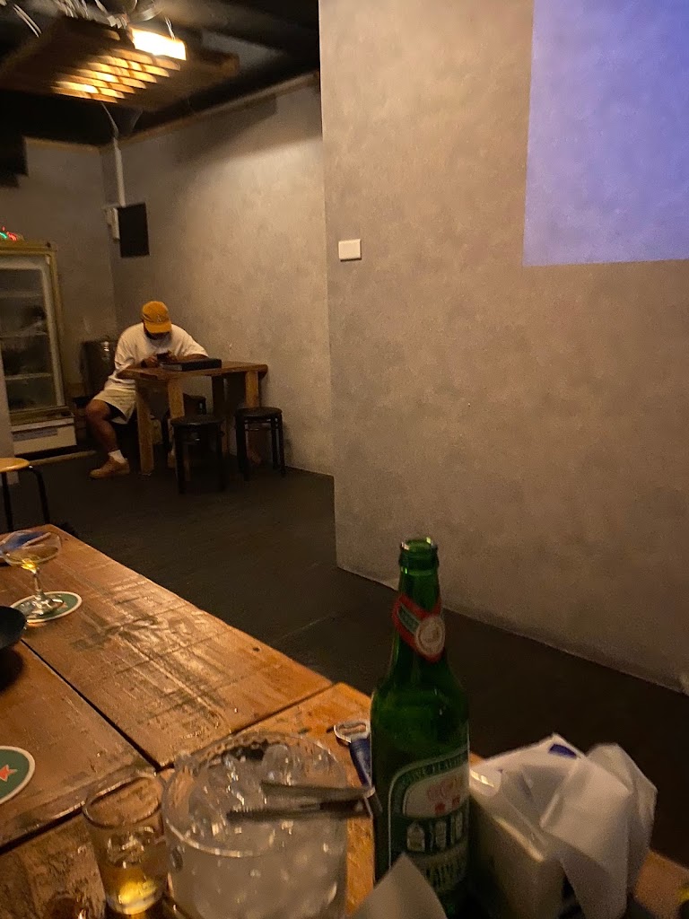 高雄市苓雅區 出獵 Hunting bar - 台灣餐廳推薦 手搖推薦 甜點推薦 買一送一 優惠訊息