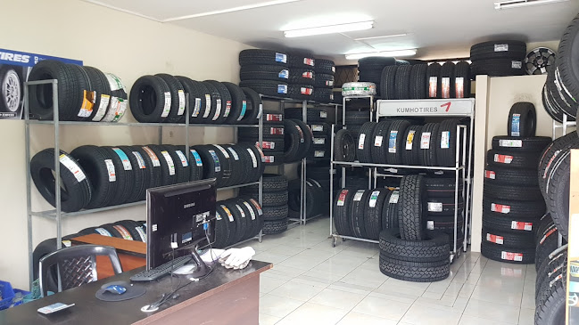 Opiniones de Mayorista Centro Llantero en Ibarra - Tienda de neumáticos