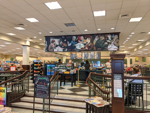 Book Store «Barnes & Noble Booksellers Moorestown», reviews and photos, 1311 Nixon Dr, Moorestown, NJ 08057, USA