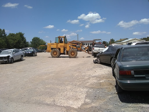 Salvage Yard «A1 Auto Parts Inc», reviews and photos, 1135 Gwynn Rd, Lebanon, TN 37090, USA