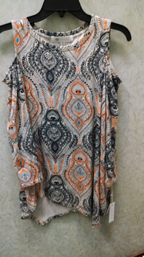 Department Store «Von Maur», reviews and photos, 4444 1st Ave NE, Cedar Rapids, IA 52402, USA