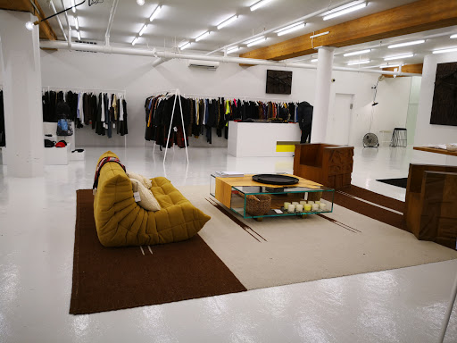 Fashion Accessories Store «Totokaelo», reviews and photos, 1523 10th Ave, Seattle, WA 98122, USA