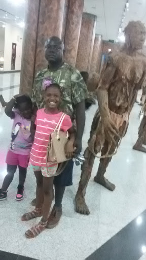 Shopping Mall «Howard and Western Shopping Center», reviews and photos, 7510 N Western Ave, Chicago, IL 60645, USA