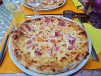 Plats et boissons du Pizzas à emporter Place d'Italie chez ANNA à Sévrier - n°2