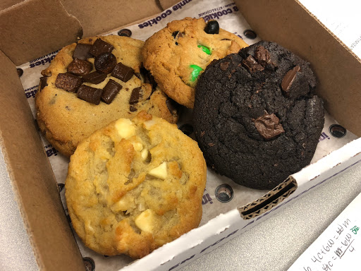 Cookie Shop «Insomnia Cookies», reviews and photos, 1229 S University Ave, Ann Arbor, MI 48104, USA