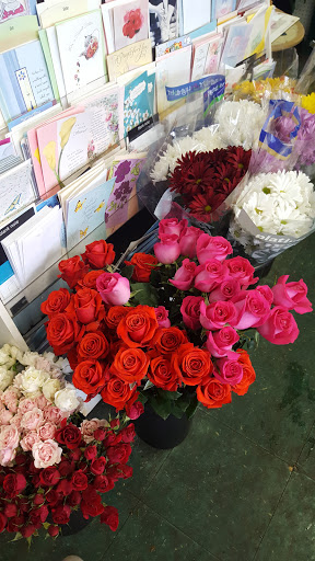 Florist «Cliff Garden Florist», reviews and photos, 13-09 Saddle River Rd, Fair Lawn, NJ 07410, USA