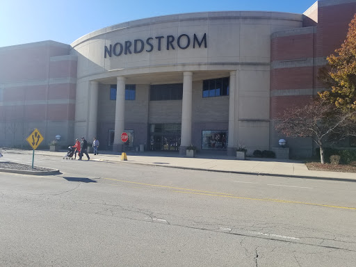 Department Store «Nordstrom», reviews and photos, 4937 Old Orchard Shopping Center, Skokie, IL 60077, USA