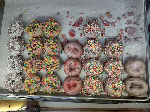 Donut Shop «The Donut Whole», reviews and photos, 1720 E Douglas Ave, Wichita, KS 67214, USA