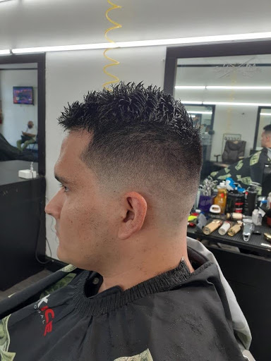 Barber Shop «V.I.P. Cuts Barber Shop Inc.», reviews and photos, 17519 Pines Blvd, Pembroke Pines, FL 33029, USA