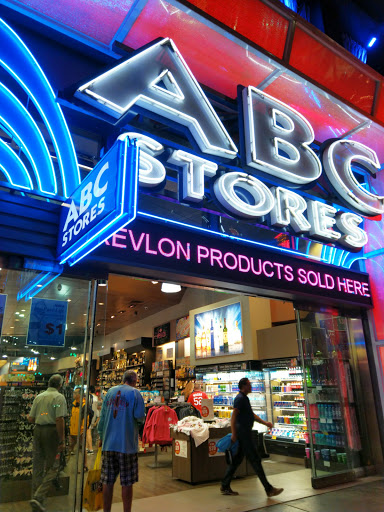 Shopping Mall «Showcase Mall», reviews and photos, 3785 Las Vegas Blvd S, Las Vegas, NV 89109, USA