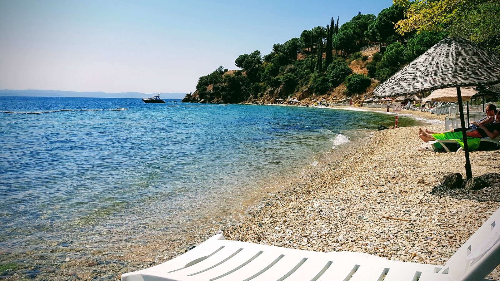 Foto von Villa Haziran beach mit kleine, beiger kiesel Oberfläche