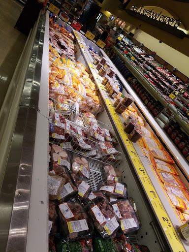 Grocery Store «Safeway», reviews and photos, 21401 Pacific Hwy S, Des Moines, WA 98198, USA