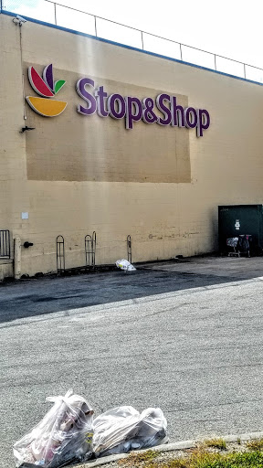 Grocery Store «Stop & Shop», reviews and photos, 13440 Springfield Blvd, Springfield Gardens, NY 11413, USA