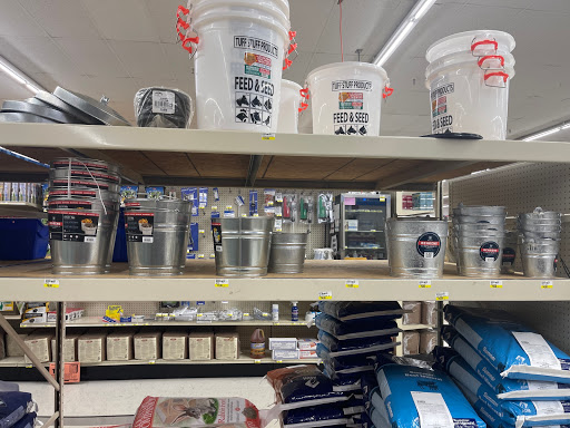 Department Store «Alton Farm & Home Supply», reviews and photos, 2600 Homer Adams Pkwy, Alton, IL 62002, USA