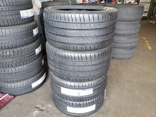 Tire Shop «Wheel Works», reviews and photos, 15553 Los Gatos Blvd, Los Gatos, CA 95032, USA