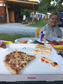 Plats et boissons du Pizzas à emporter Bella Vita pizza a emporter à Le Bourg-d'Oisans - n°4