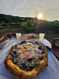 Plats et boissons du Pizzas à emporter PIZZA AND CO ,biga Napoletana(au feu de bois) à La Cadière-d'Azur - n°14