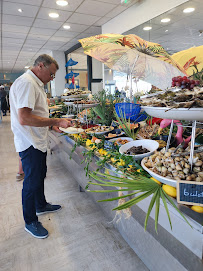 Atmosphère du Restaurant de fruits de mer La Ferme Marine - L'assiette du port à Marseillan - n°20