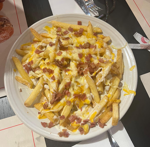 Papas fritas con queso