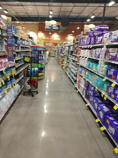 Supermarket «Tienda Fiesta Mart», reviews and photos, 210 E Davis St, Conroe, TX 77301, USA