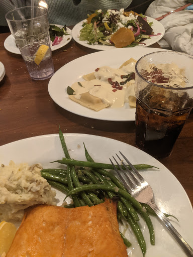 Italian Restaurant «Tutto Bene», reviews and photos, 1050 Pearl St, Brockton, MA 02301, USA