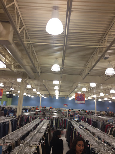Thrift Store «Goodwill - Lakeville», reviews and photos