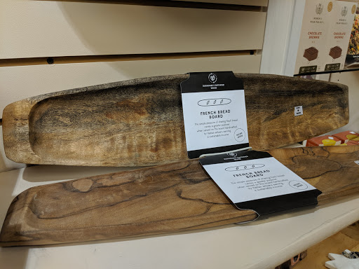 Gift Shop «Ten Thousand Villages», reviews and photos, 915 King St, Alexandria, VA 22314, USA