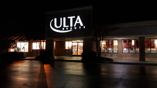 Hair Salon «Ulta Beauty», reviews and photos, 409 Crossroads Blvd, Cary, NC 27511, USA