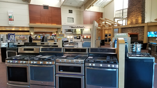 Appliance Store «Standard TV & Appliance», reviews and photos, 3600 SW Hall Blvd, Beaverton, OR 97005, USA