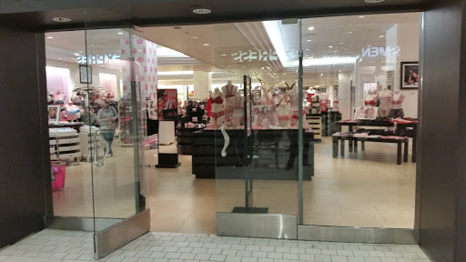 Shopping Mall «Lloyd Center», reviews and photos, 2201 Lloyd Center, Portland, OR 97232, USA