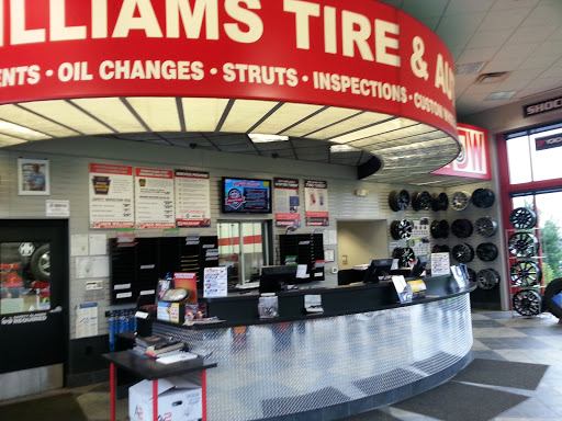 Jack Williams Tire & Auto Service Centers image 6
