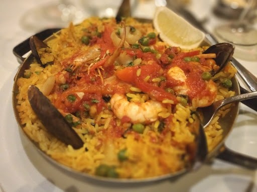 Restaurants to eat paella in Mendoza