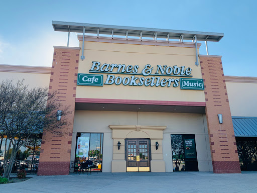 Barnes & Noble Bookstores, 2325 S Stemmons Fwy #401, Lewisville, TX 75067, USA, 