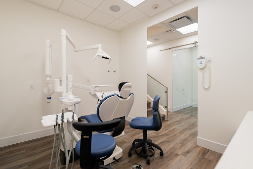 Vancouver Dental Specialty Clinic. Prosthodontist, Periodontist Specialists Dentist