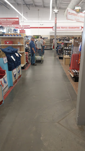 Home Improvement Store «Tractor Supply Co.», reviews and photos, 200 West Marketplace Drive, Bennett, CO 80102, USA