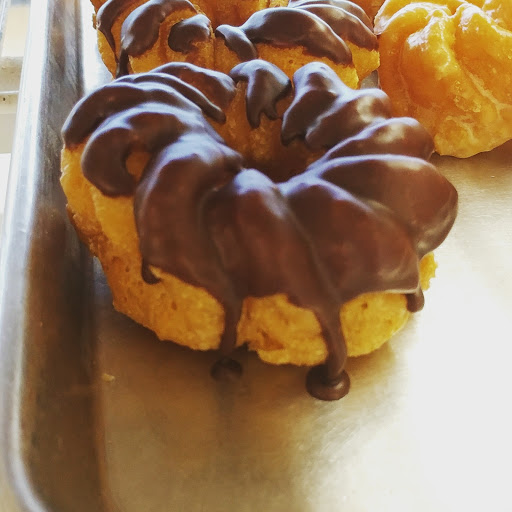 Donut Shop «The Donut Stop», reviews and photos, 3120 W Clay St, St Charles, MO 63301, USA