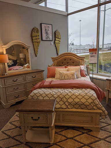 Furniture Store «Ashley HomeStore», reviews and photos, 1401 Golden Gate Blvd, Mayfield Heights, OH 44124, USA