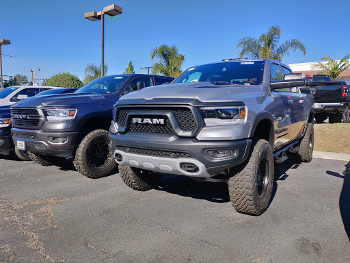 Car Dealer «Simi Valley Chrysler Dodge Jeep Ram», reviews and photos, 2350 First St, Simi Valley, CA 93065, USA