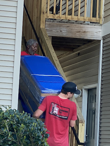 Moving Company «Few Moves Moving Company», reviews and photos, 1902 Oleander Dr, Wilmington, NC 28403, USA