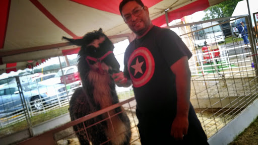 Zoo «Petting Zoo», reviews and photos, 1205 E 33rd St, Des Moines, IA 50317, USA