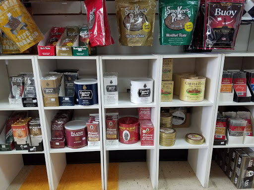 Tobacco Shop «Smoker Friendly Discount Tobacco #15», reviews and photos, 2613 16th St, Bedford, IN 47421, USA