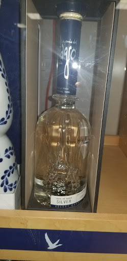 Liquor Store «Manor Wine & Spirits», reviews and photos, 5544 Airway Rd, Dayton, OH 45431, USA