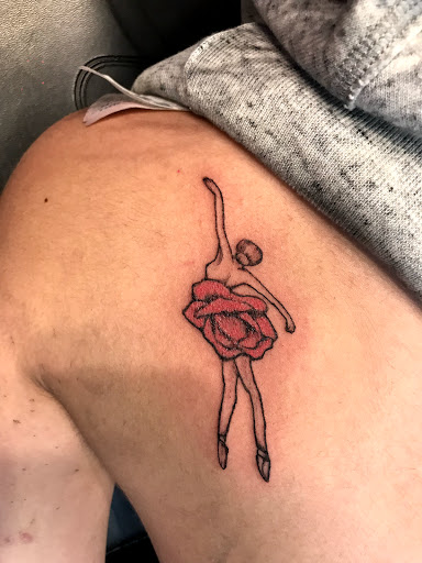 Explore deer skull tattoo ideas, creative tattoo ideas in Lexington, available at LexInk Tattoo